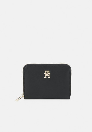 Tommy Hilfiger ICONIC MEDIUM Wallet black ICONIC СРЕДНИЙ Бумажник черный