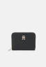 Tommy Hilfiger ICONIC MEDIUM Wallet black ICONIC СРЕДНИЙ Бумажник черный