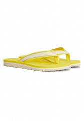 Tommy Hilfiger WEBBING  T-bar sandals vivid yellow WEBBING Сандалии с Т-образной перемычкой ярко-желтый