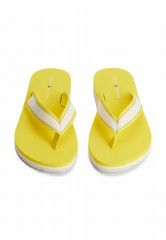 Tommy Hilfiger WEBBING  T-bar sandals vivid yellow WEBBING Сандалии с Т-образной перемычкой ярко-желтый