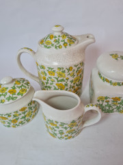 Набор посуды винтажный Taunton Valb England: чайник, молочник, сахарница, банка с крышкой &quot;Желтые цветы&quot;, фарфор, Англия, 1960-70гг.