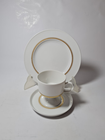 Rosenthal Bavaria, дизайнер Tapio Wirkkala Элегантное винтажное трио с золотым узором, Германия, 1960-70гг.