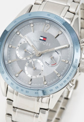 Tommy Hilfiger DIAL BRACELET Chronograph watch silver-coloured БРАСЛЕТ DIAL Часы с хронографом серебристый
