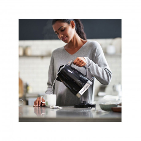 RUSSELL HOBBS RUSSELL HOBBS Wasserkocher 28081-70, 1.7 l, 2400 W  Чайник RUSSELL HOBBS 28081-70, 1,7 л, 2400 Вт
