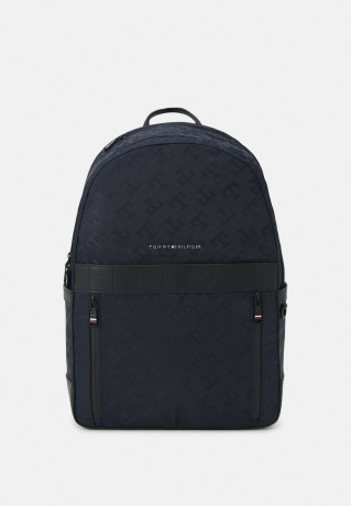 Tommy Hilfiger ELEVATED MONO BACKPACK UNISEX Rucksack space blue ПОВЫШЕННЫЙ РЮКЗАК МОНО УНИСЕКС Рюкзак космический синий
