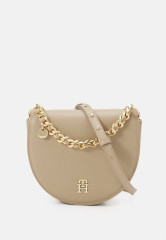 Tommy Hilfiger CHIC SADDLE BAG Across body bag beige CHIC SADDLE BAG Сумка через плечо бежевый