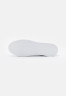Tommy Hilfiger ELASTIC Slip-ons white ELASTIC Слипоны белый