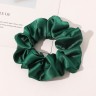 SOHO Satin Scrunchie Dunkelgrun Атласная резинка для волос