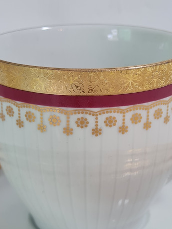 Кофейное трио винтажное Scherzer Bavaria, бело-красный фарфор с обильным позолоченным декором, 10 x 7 см / 14 см / 19,5 см, Германия, 1960-70гг.