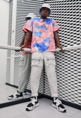 Nike Sportswear AIR HUARACHE UNISEX Sneaker low black/white AIR HUARACHE UNISEX Низкие кроссовки женские черно-белый