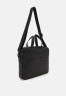 Tommy Hilfiger ESSENTIAL SLIM COMPUTER BAG UNISEX Laptop bag black ESSENTIAL SLIM COMPUTER BAG UNISEX Сумка для ноутбука черный