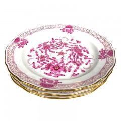 Meissen Meissen  'Neuer Ausschnitt - Indische Malerei purpur Goldpunkte mit Goldrand' Teller flach 18 cm Set 3-tlg. Мейсен &quot;Новая секция - Индийская роспись фиолетовыми золотыми точками с золотым ободком&quot; Тарелка плоская 18 см Набор из 3-х предметов.
