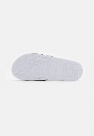 Tommy Hilfiger ESSENTIAL CORP  Mules white ESSENTIAL CORP Мюли белый