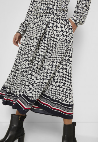 Tommy Hilfiger SHIFT LONG DRESS Shirt dress sky ecru ПЛАТЬЕ SHIFT LONG DRESS Платье-рубашка небо экрю