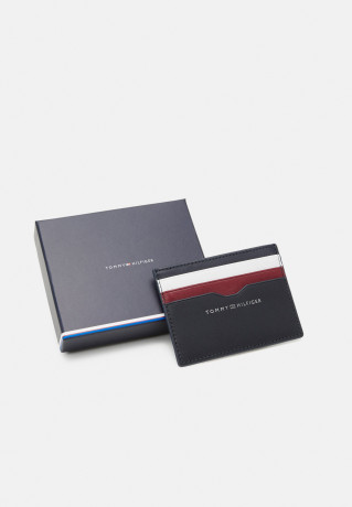 Tommy Hilfiger CENTRAL SMOOTH HOLDER UNISEX Wallet space blue ЦЕНТРАЛЬНЫЙ ГЛАДКИЙ ДЕРЖАТЕЛЬ УНИСЕКС Бумажник космический синий