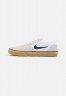 Nike SB CHRON 2 UNISEX Sneaker low white/obsidian/white/light brown/black CHRON 2 UNISEX Низкие кроссовки женские белый/обсидиан/белый/светло-коричневый/черный