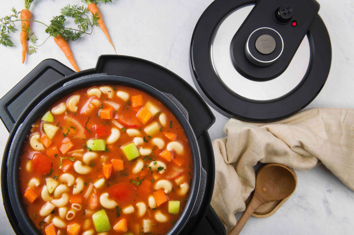 Tefal Tefal Multikocher CY7788 Turbo Cuisine Fry, 1090 W, 7,6 l Schussel, Schnellkochfunktion, 10 aut. Kochprogramme, 4 Extra Crisp Programme Мультиварка Tefal CY7788 Turbo Cuisine Fry, 1090 Вт, чаша 7,6 л, функция быстрого приготовления, 10 автоматичес