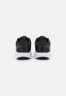Tommy Hilfiger ACTIVE TRAINER Trainers black АКТИВНЫЙ ТРЕНЕР Тренеры черный