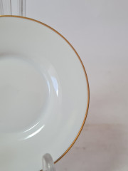 Тарелка винтажная Fabrique Royale Limoges, белый фарфор с позолоченным рельефным краем, 10,5 x 1,5 см, Франция, 1960-70гг.