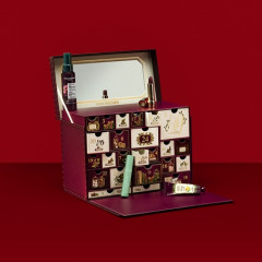 Yves Rocher Advent Calendar Premium 2026, Yves Rocher Premium Адвент-календарь 2026 с уходом за лицом, телом и волосами, макияжем, туалетной водой и аксессуарами, 24 подарка