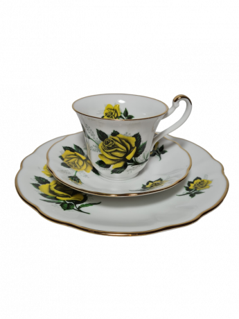 Reihnpfalz Hartporzellan Винтажное чайное трио "Желтые розы с темно-зелеными листьями" с позолоченным ободком, Германия 1960-70гг.