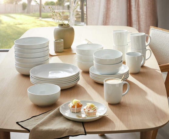 NOVEL Novel Kaffeeservice 18-tlg. Weiss Роман кофейный сервиз 18 шт.