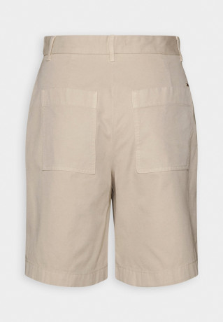 Tommy Hilfiger BERMUDA Shorts light sandalwood шорты-бермуды светлое сандаловое дерево