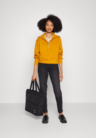 Tommy Hilfiger RELAXED COSY  Sweatshirt crest gold RELAXED COSY Толстовка герб золото