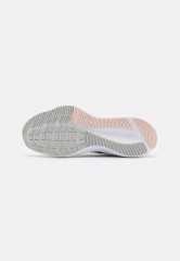Nike Performance WINFLO 8 PRM Sneaker low grey fog/barely rose/pale coral/metallic pewter/pink oxford/white WINFLO 8 PRM кроссовки женские низкие серо-туманный/бледно-розовый/бледно-коралловый/металлик оловянный/розовый оксфорд/белый