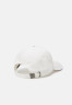 Tommy Hilfiger MONO CORPORATE UNISEX Cap optic white MONO CORPORATE UNISEX Кепка оптический белый