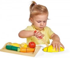 Eichhorn Schneidebrett und Spiellebensmittel разделочная доска и игровая еда