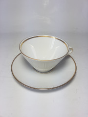 Winterling Roslau Bavaria Чайная пара, белый фарфор с позолоченным ободком и рельефным узором, Германия, 1960-70гг.