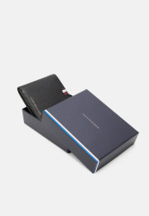 Tommy Hilfiger PREM LEA AND COIN UNISEX Wallet black PREM LEA AND COIN UNISEX Бумажник черный