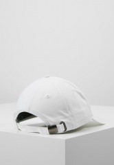 Tommy Hilfiger CLASSIC Cap white CLASSIC-Кепка белый