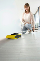 KARCHER KARCHER Akkubesen KB 5, beutellos, Akkulaufzeit: bis zu 30 Min. auf Hartboden  Аккумуляторная метла KARCHER KB 5, без мешка, время работы от аккумулятора: до 30 минут на твердых полах