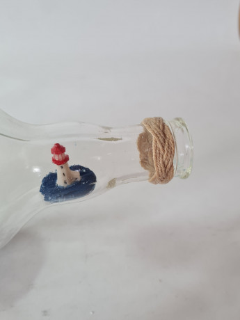 Бутылка стеклянная винтажная с моделью парусника внутри, стекло, дерево, 18 х 11 см, Германия, 1960-70гг.