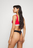 Tommy Hilfiger Thong dark blue/red стринги темно-синий/красный