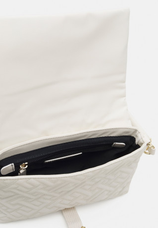 Tommy Hilfiger FLOW FLAP CROSSOVER Across body bag weathered white FLOW FLAP CROSSOVER — Сумка через плечо выветрившийся белый