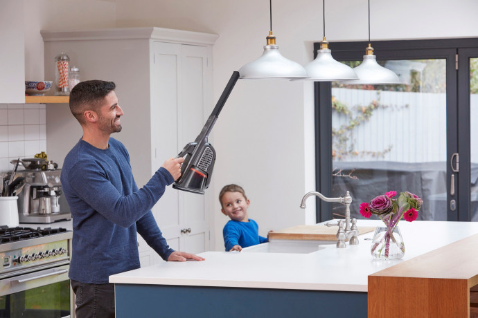 Black + Decker Black + Decker Akku-Handstaubsauger BHHV520JF Handstaubsauger titanium/silber/schwarz Беспроводной ручной пылесос Black + Decker BHHV520JF ручной пылесос титан/серебристый/черный