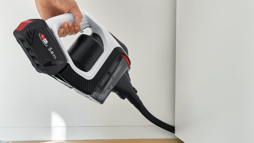 BOSCH BOSCH Akku-Stielstaubsauger BSS825ALL Unlimited Serie 8 Gen2, beutellos, 45 Min. Laufzeit, inkl. umfangreichen Zubehor, Schnelladegerat  Беспроводной пылесос BOSCH BSS825ALL Unlimited Series 8 Gen2, без мешка, время работы 45 минут, включая широкий