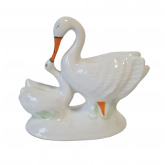 Фигурка винтажная Ungaria &quot;Лебеди&quot;, фарфор, 11 см, Германия, 1960-70гг.