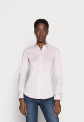 Tommy Hilfiger HERITAGE SLIM FIT Button-down blouse pink HERITAGE SLIM FIT Блуза на пуговицах розовый