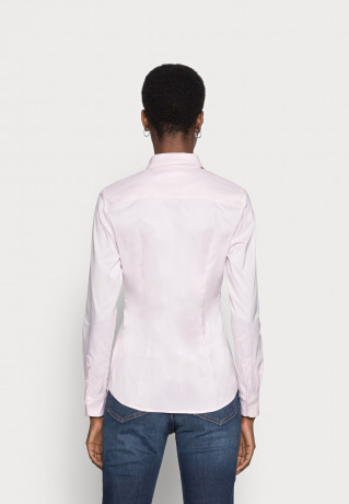 Tommy Hilfiger HERITAGE SLIM FIT Button-down blouse pink HERITAGE SLIM FIT Блуза на пуговицах розовый