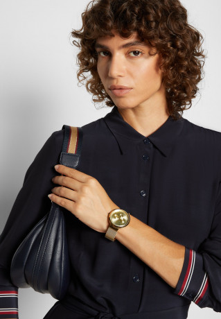 Tommy Hilfiger Chronograph watch gold-coloured Часы с хронографом золотого цвета