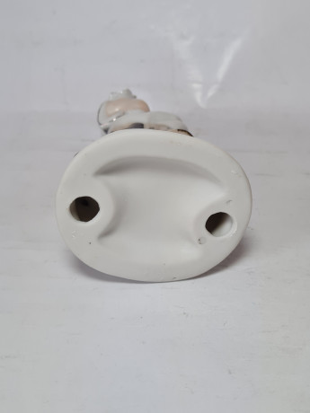 Фарфорвая статуэтка "Дама в бело-коричневом платье с цветком на руке", 17 x 7 см, Германия, 1960-70гг.