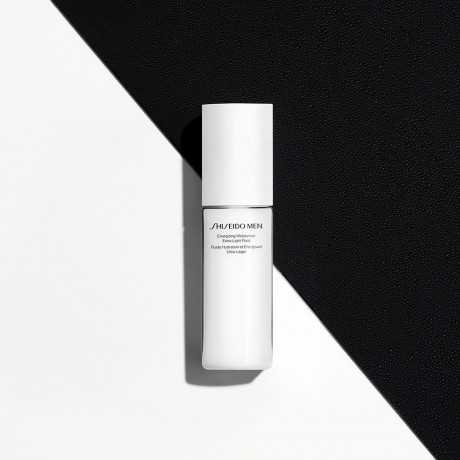 Shiseido Energizing Moisturizing Extra Light Fluid Бодрящий увлажняющий экстралегкий флюид