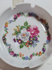 Пепельница винтажная Zsolnay с цветочным декором, фарфор, 11 см, Венгрия, 1970-80гг.