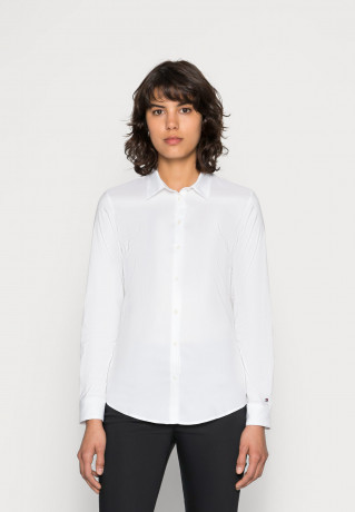 Tommy Hilfiger HERITAGE SLIM FIT Button-down blouse classic white HERITAGE SLIM FIT Блуза на пуговицах классический белый
