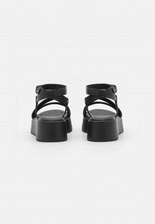Tommy Hilfiger NEW FLATFORM STRAP Platform sandals black NEW FLATFORM STRAP Босоножки на платформе черный