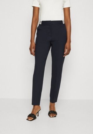 Tommy Hilfiger SLIM PANT Trousers desert sky SLIM PANT Брюки небо пустыни